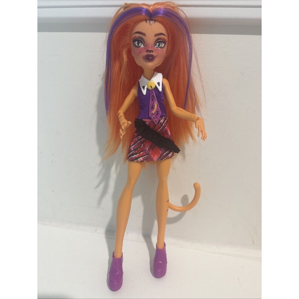 Monster High Buried Secrets Toralei Doll Wave 2 Scaremester